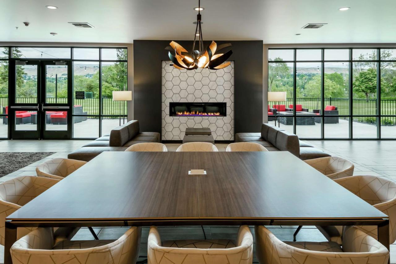 Hilton Garden Inn Wenatchee, Wa Εξωτερικό φωτογραφία
