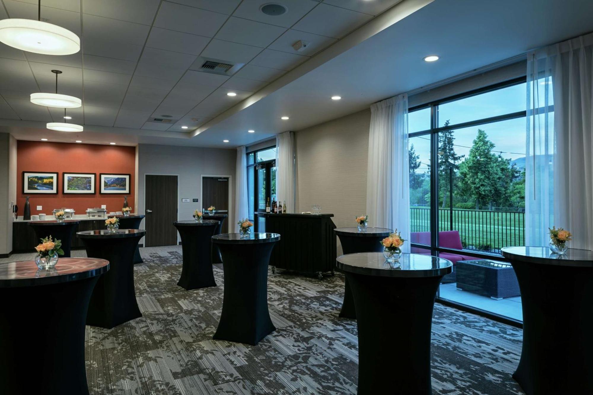 Hilton Garden Inn Wenatchee, Wa Εξωτερικό φωτογραφία