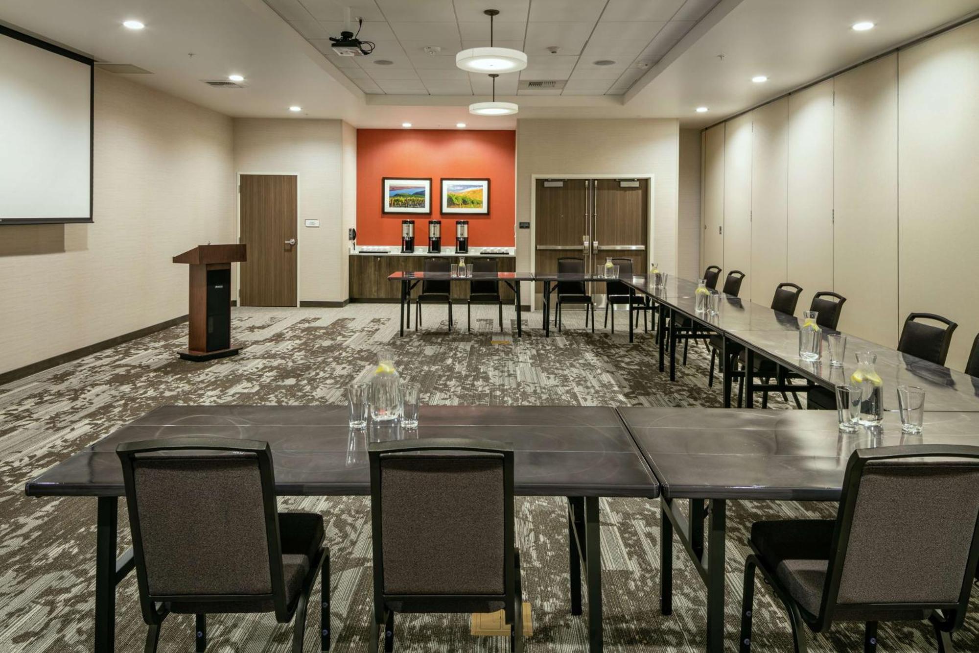 Hilton Garden Inn Wenatchee, Wa Εξωτερικό φωτογραφία